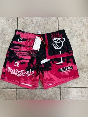 Men’s baseball lifestyle graffiti shorts -size m